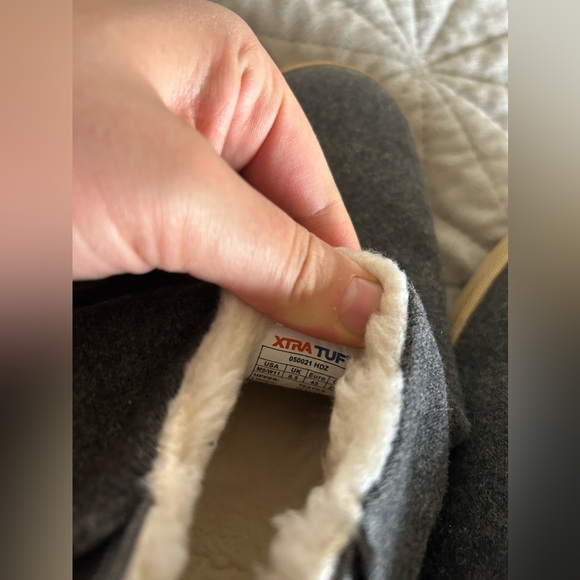 Xtratuf women’s slippers - Picture 3 of 5